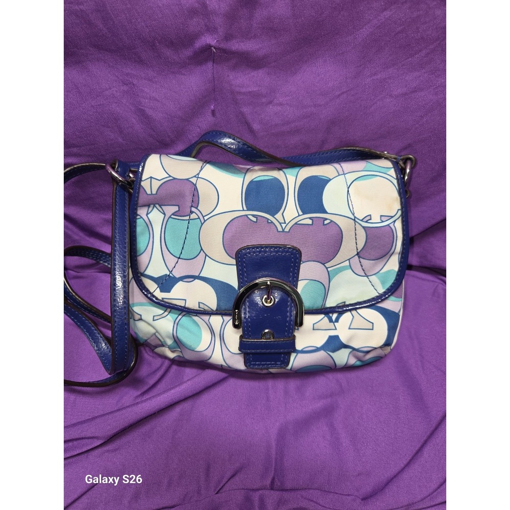 81.Coach Poppy Signature C Multicolor Crossbody Bag Blue Purple Teal Buckle Flap